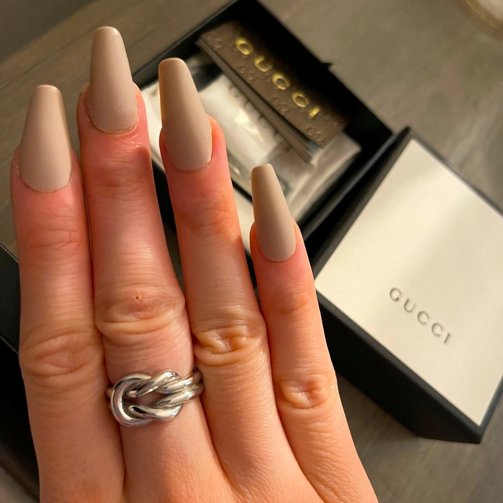 Gucci sterling silver knot ring